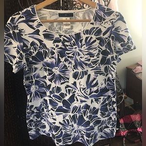 3/$30 - KAREN SCOTT floral tee